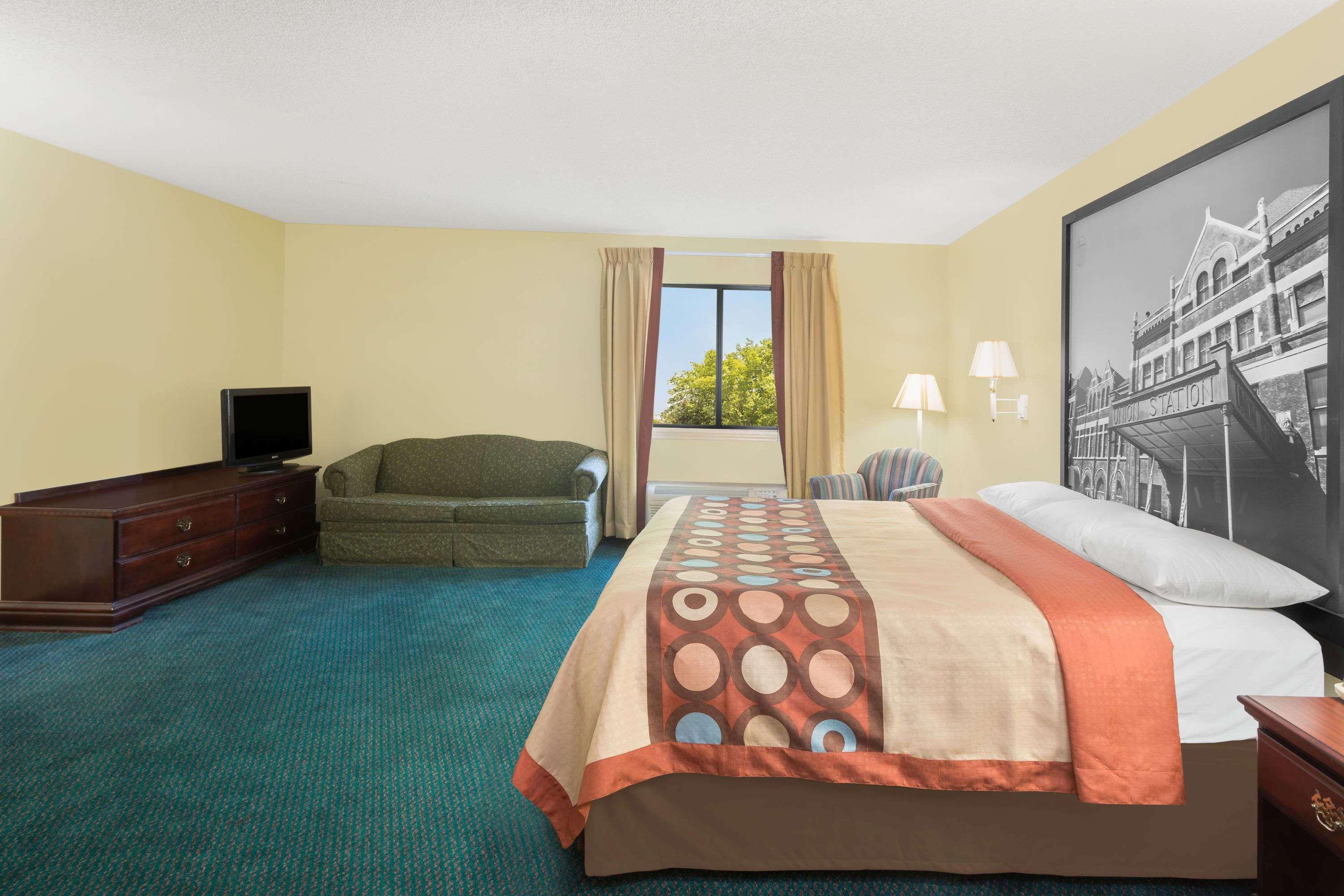 Super 8 By Wyndham Montgomery I-65 Exteriér fotografie