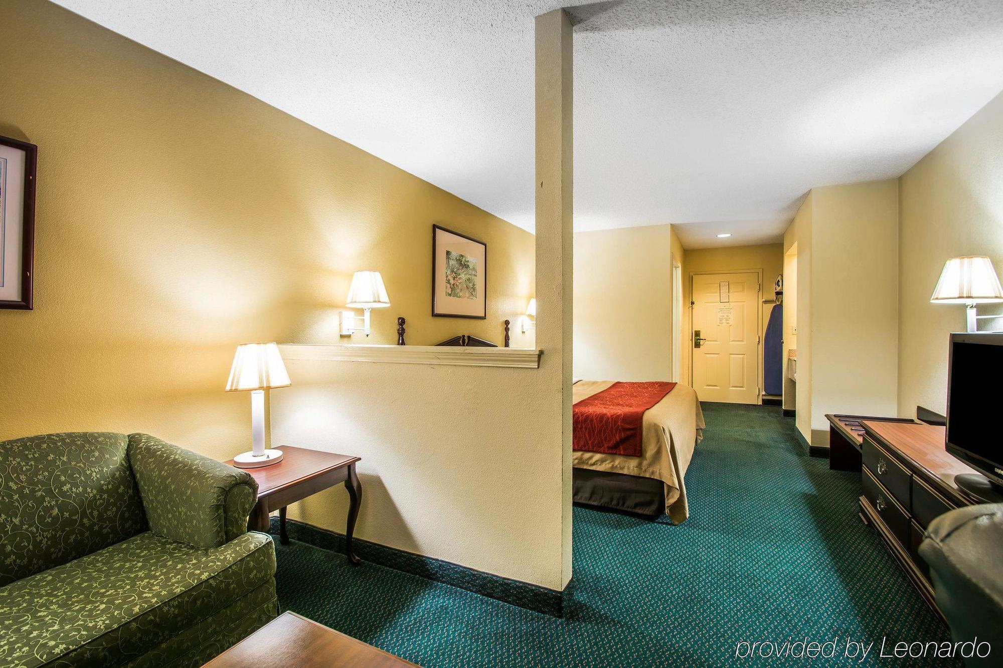 Super 8 By Wyndham Montgomery I-65 Exteriér fotografie